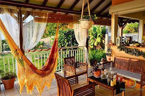 Harmonie Creole Bed & Breakfast Bouillante