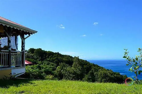 Harmonie Creole Bed & Breakfast Bouillante